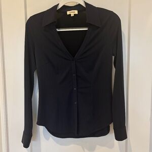 L’agence Dallas Solid Blouse